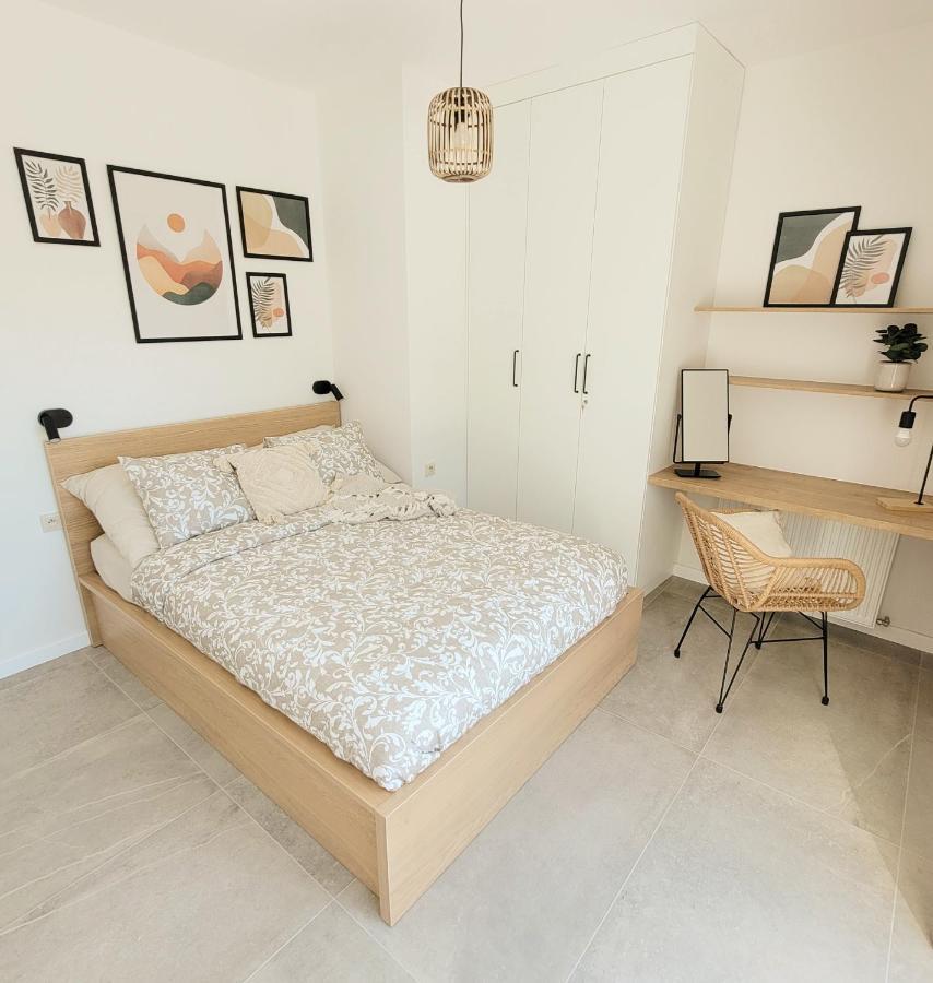 Pine Point Apartament With Terrace, Shared Pool, Tennis Court Pobierowo Exteriör bild