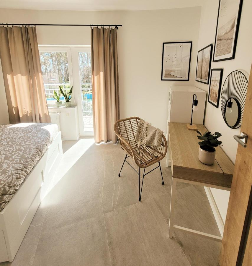 Pine Point Apartament With Terrace, Shared Pool, Tennis Court Pobierowo Exteriör bild