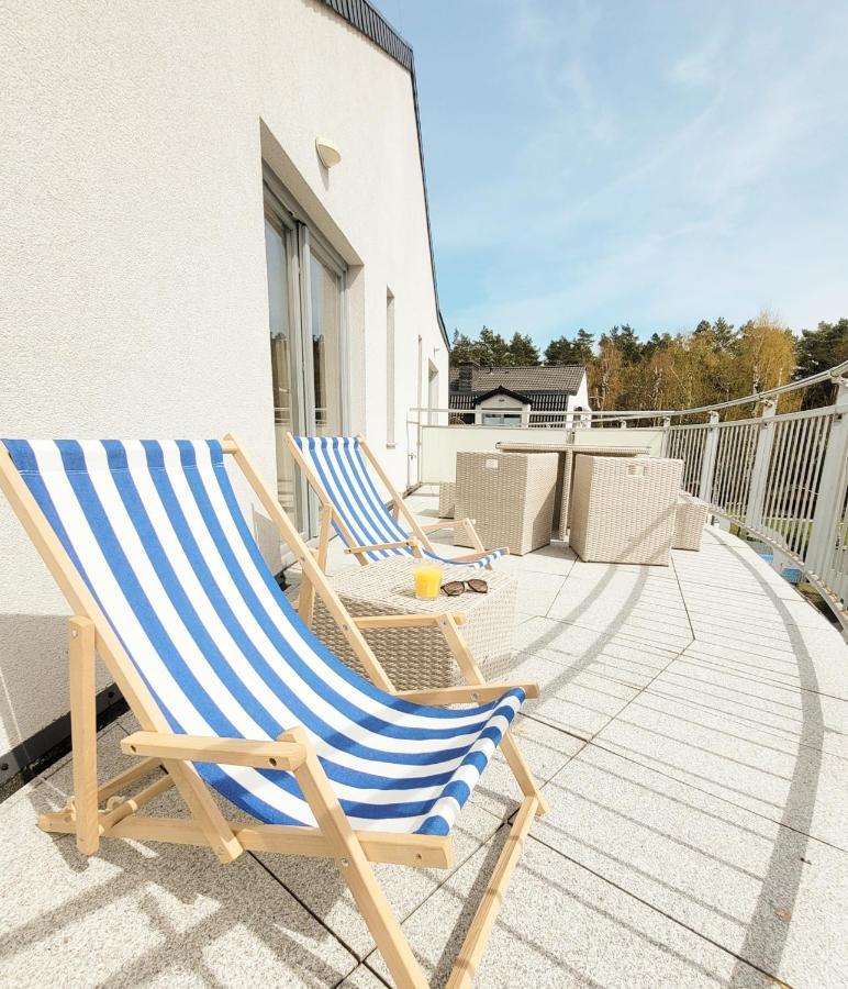 Pine Point Apartament With Terrace, Shared Pool, Tennis Court Pobierowo Exteriör bild