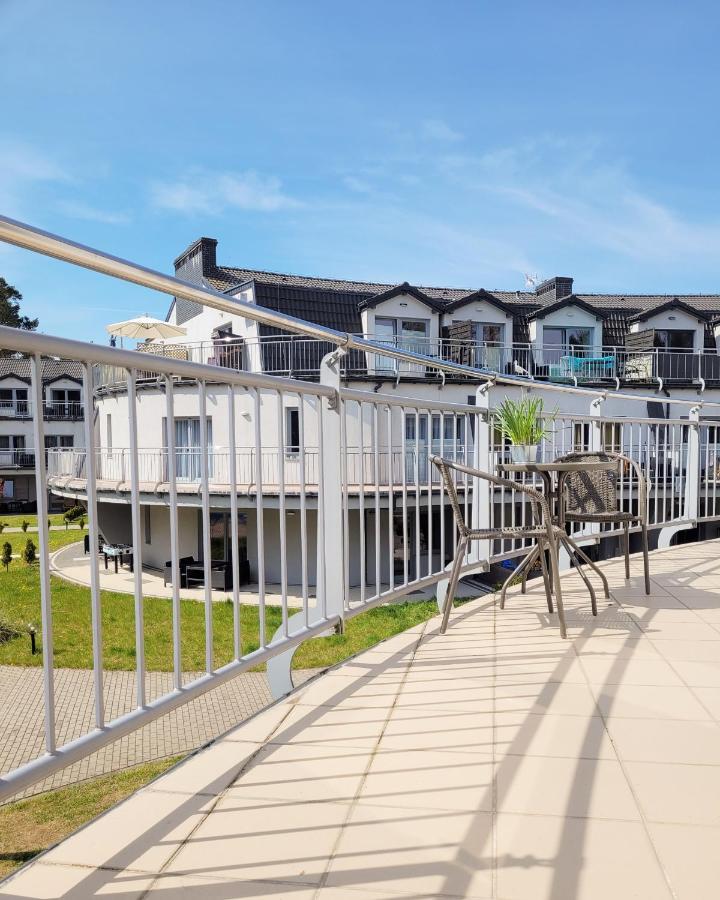 Pine Point Apartament With Terrace, Shared Pool, Tennis Court Pobierowo Exteriör bild