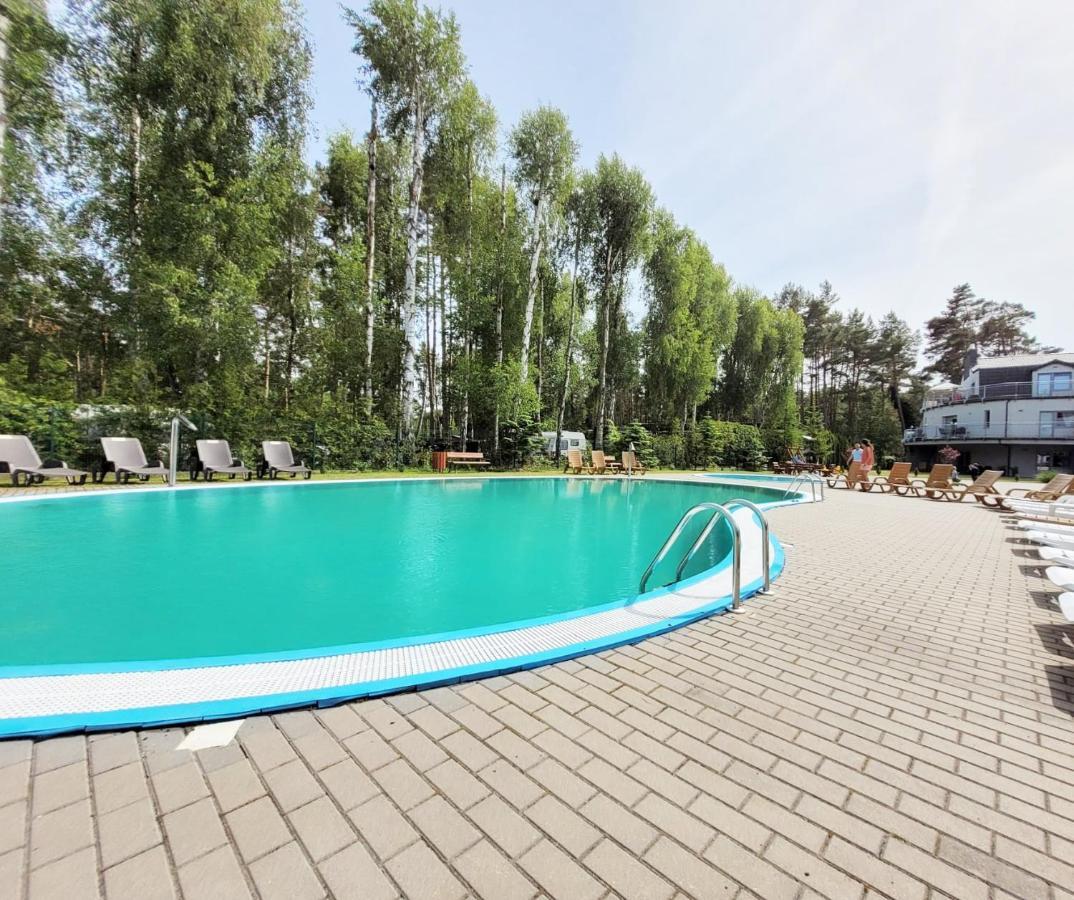 Pine Point Apartament With Terrace, Shared Pool, Tennis Court Pobierowo Exteriör bild
